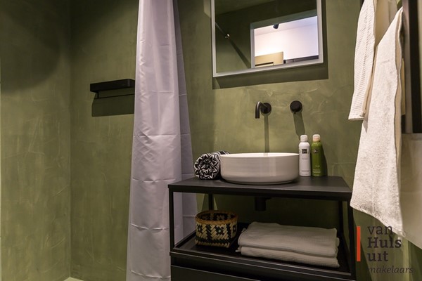 Medium property photo - Warmoesstraat 44B, 1012 JE Amsterdam